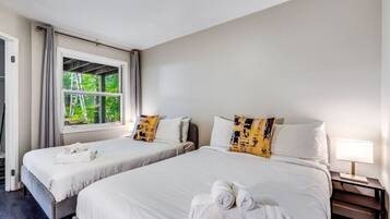 1 habitación, escritorio, wifi y ropa de cama