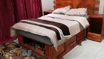 ์ํํธ | 3 ๊ฐ์ ์นจ์ค, ์นจ๋ ์ํธ