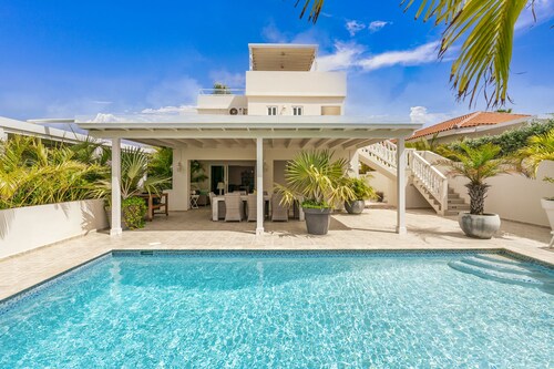 Vista Royal Jan Thiel.  Private pool!  Ocean views from amazing rooftop terrace!