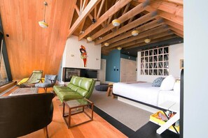 Literie de qualité, lit avec matelas Tempur-Pedic, minibar, coffre-fort