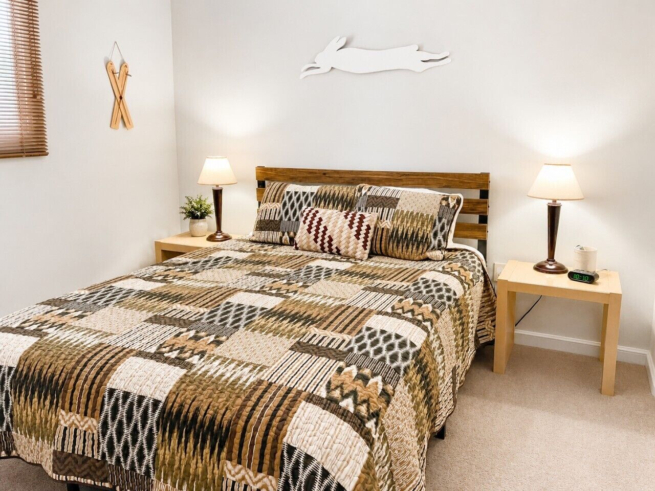 1 bedroom, desk, free WiFi, bed sheets