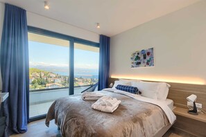 3 chambres, fer et planche à repasser, Wi-Fi gratuit, draps fournis