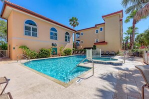 Apartment, Smoking | 3 bedrooms - Bradenton Beach Club Bliss-2 Bedroom-2 Bathroom Condo-2 Pools-hottub-private Beach Access (Bradenton Beach)