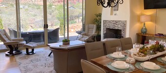 Sedona Bliss - Spacious West Sedona home with STUNNING Red Rock views.