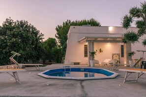Utomhuspool