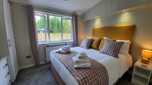 Luxury Apartment, Ensuite | Interior - Hollicarrs - Lilypad Lodge (York)