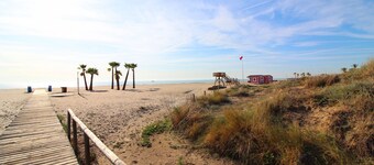 Global Properties: Amazing apartment on the beach, Canet d'en Berenguer