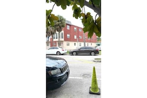 Property grounds - Cozy lovely 2 bedroom apt (Miami)