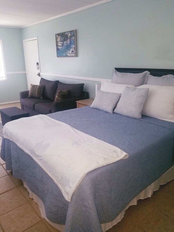 1 habitación, escritorio, tabla de planchar con plancha y wifi gratis 