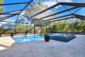 Beheizter Pool