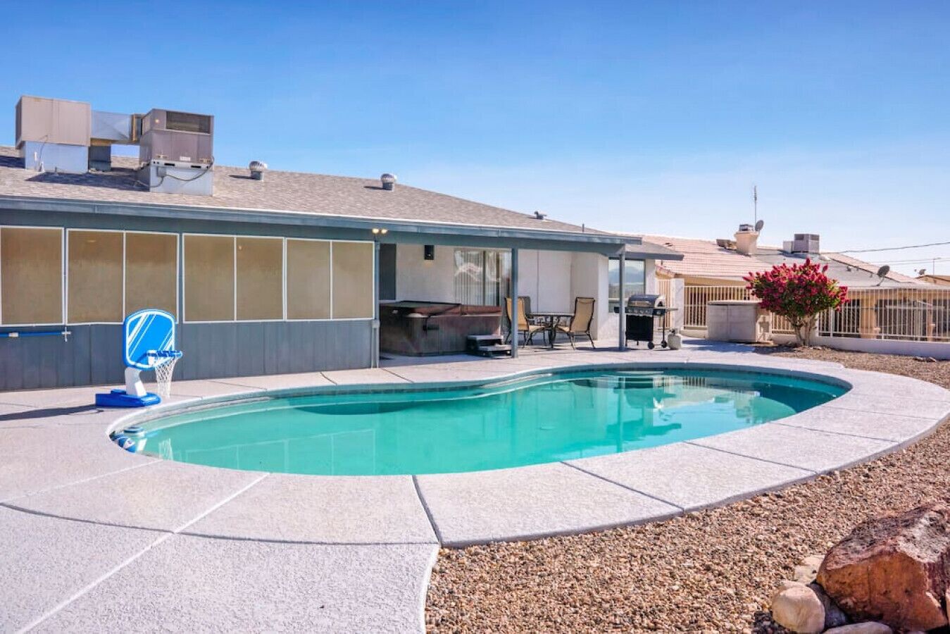 Pool | Spa | Pool Table | Ping-Pong | Clean | Cozy