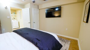 2 bedrooms, iron/ironing board, free WiFi, bed sheets