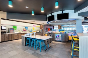 Café da manhã com buffet grátis todos os dias