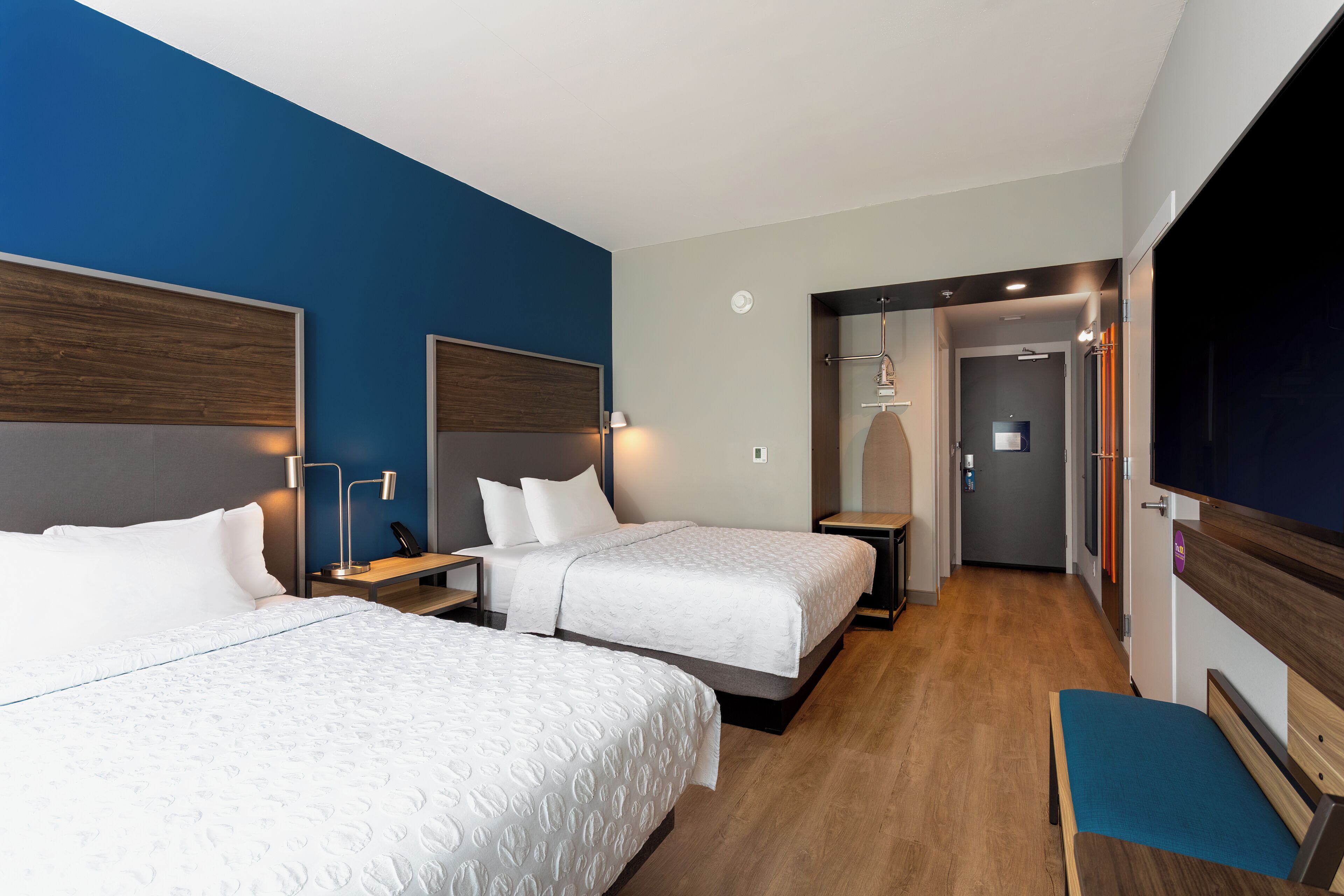 room, 2 queen beds, accessible (hearing) | individually decorated, individually furnished, desk, free wifi