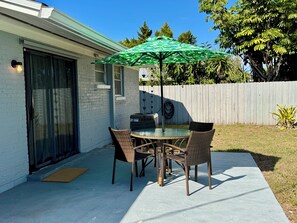Outdoor dining