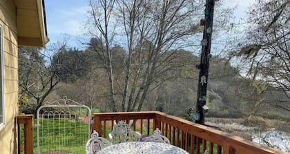 Shore Acres Ocean View Cabin and Retreat Space