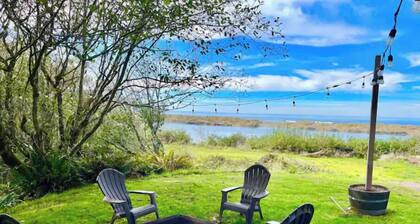 Shore Acres Ocean View Cabin and Retreat Space