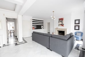 Fernseher