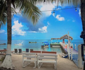 Beach nearby, beach towels - Stunning Oceanview Condo w/ Pool Access Sunset Villas, West End, Roatan Rental (West End)