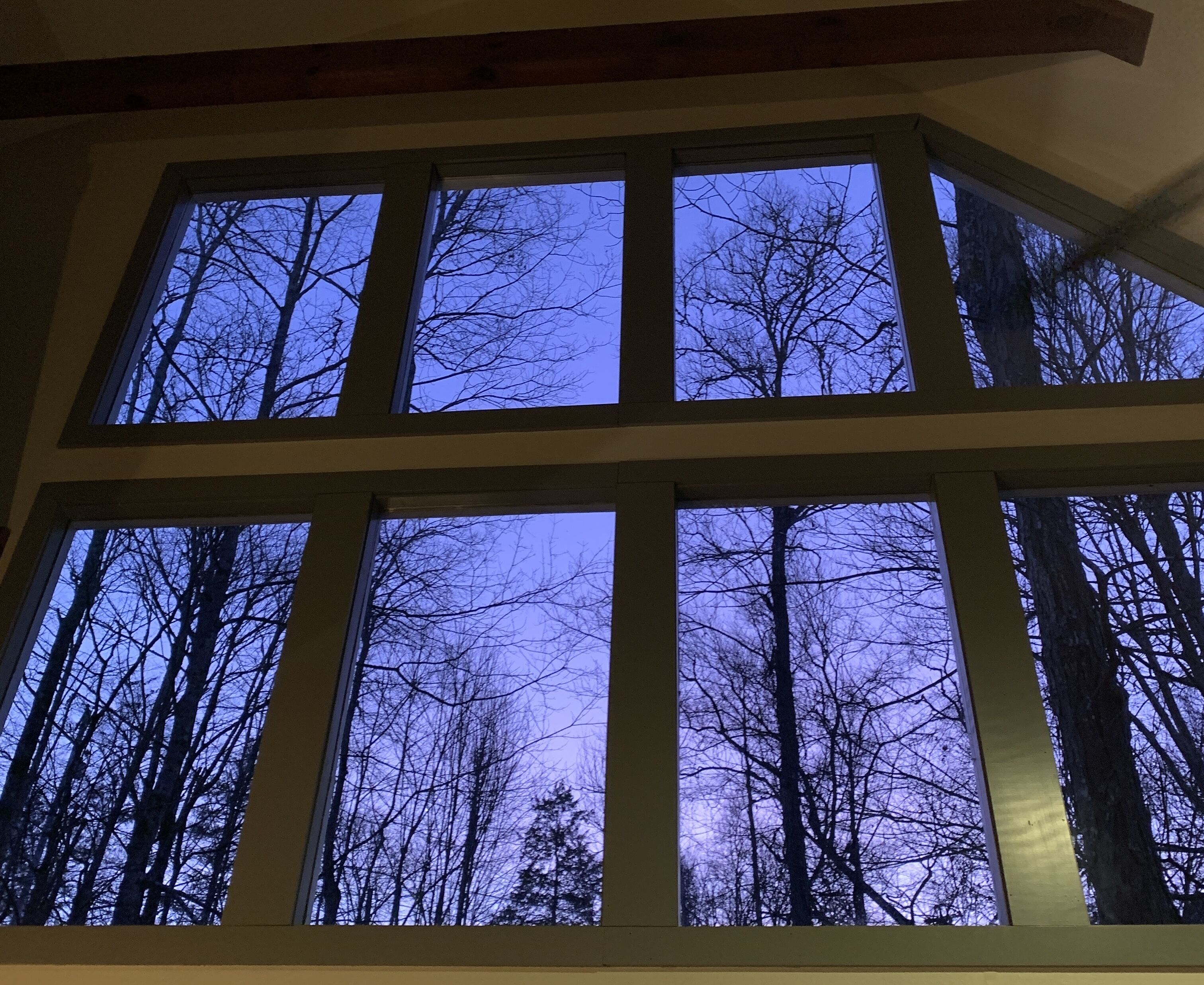 المنشأة من الداخل