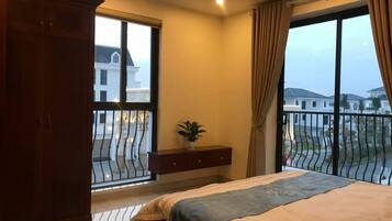 1 bedroom, in-room safe, desk, free WiFi