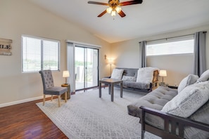 Tv, pejs, stereoanlæg