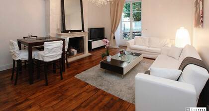 Royal Versailles Dolcevita apartment with all comforts near the castle
