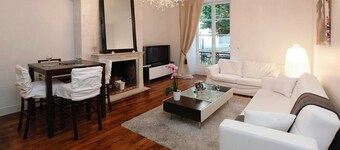 Royal Versailles Dolcevita apartment with all comforts near the castle
