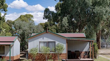 Deluxe Cabin, 2 Bedrooms | 2 bedrooms