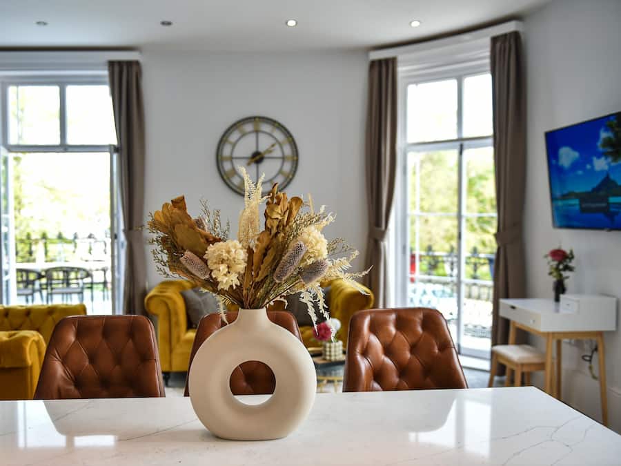 Luxury-Apartment | Bettwäsche aus ägyptischer Baumwolle, hochwertige Bettwaren