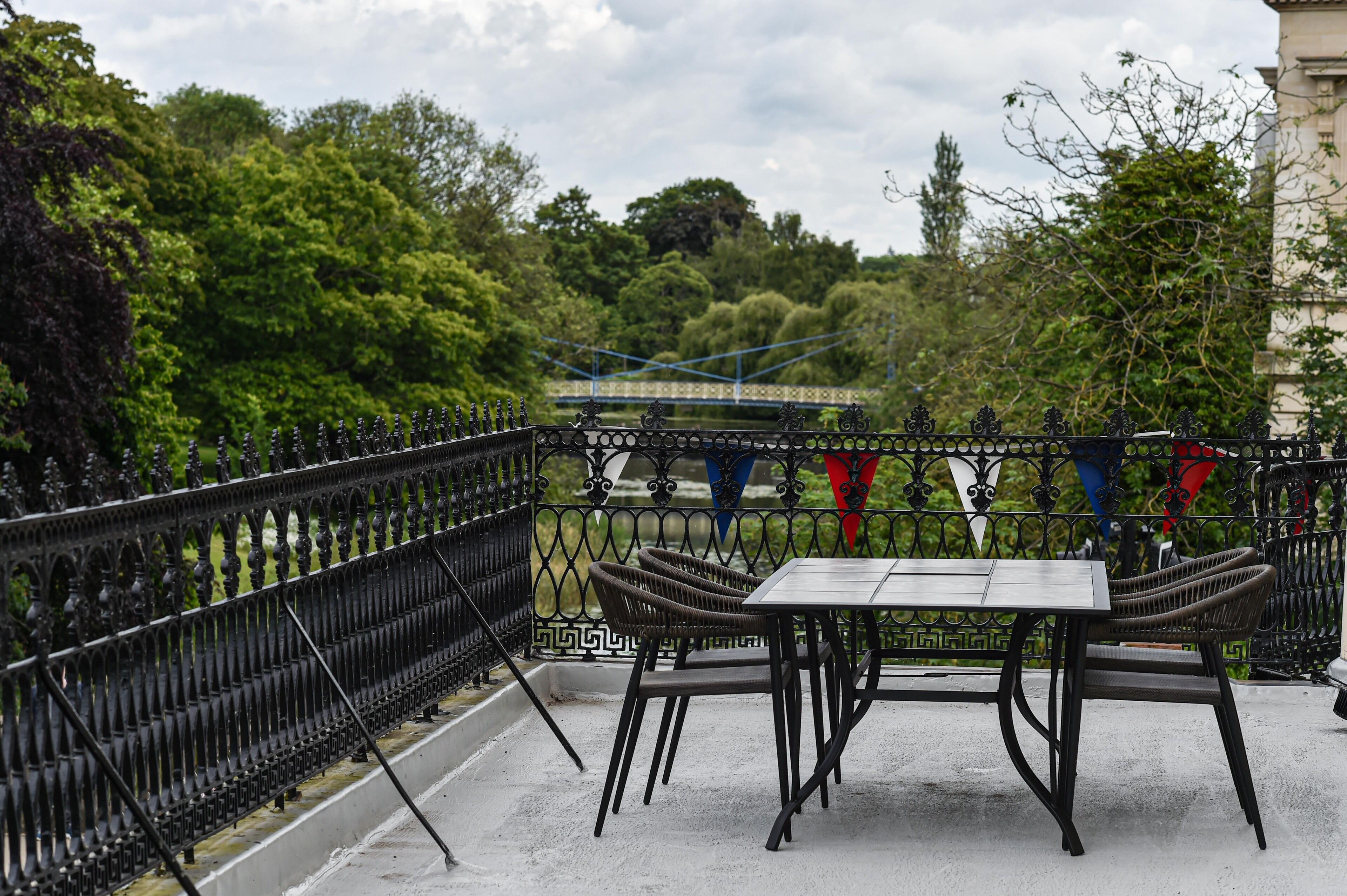 Honeymoon Apartment, 1 King Bed | Terrace/patio