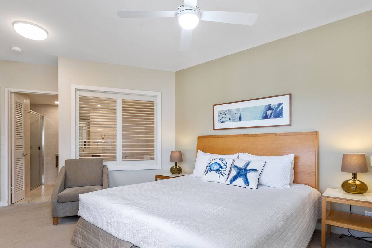 Individually decorated, individually furnished, iron/ironing board