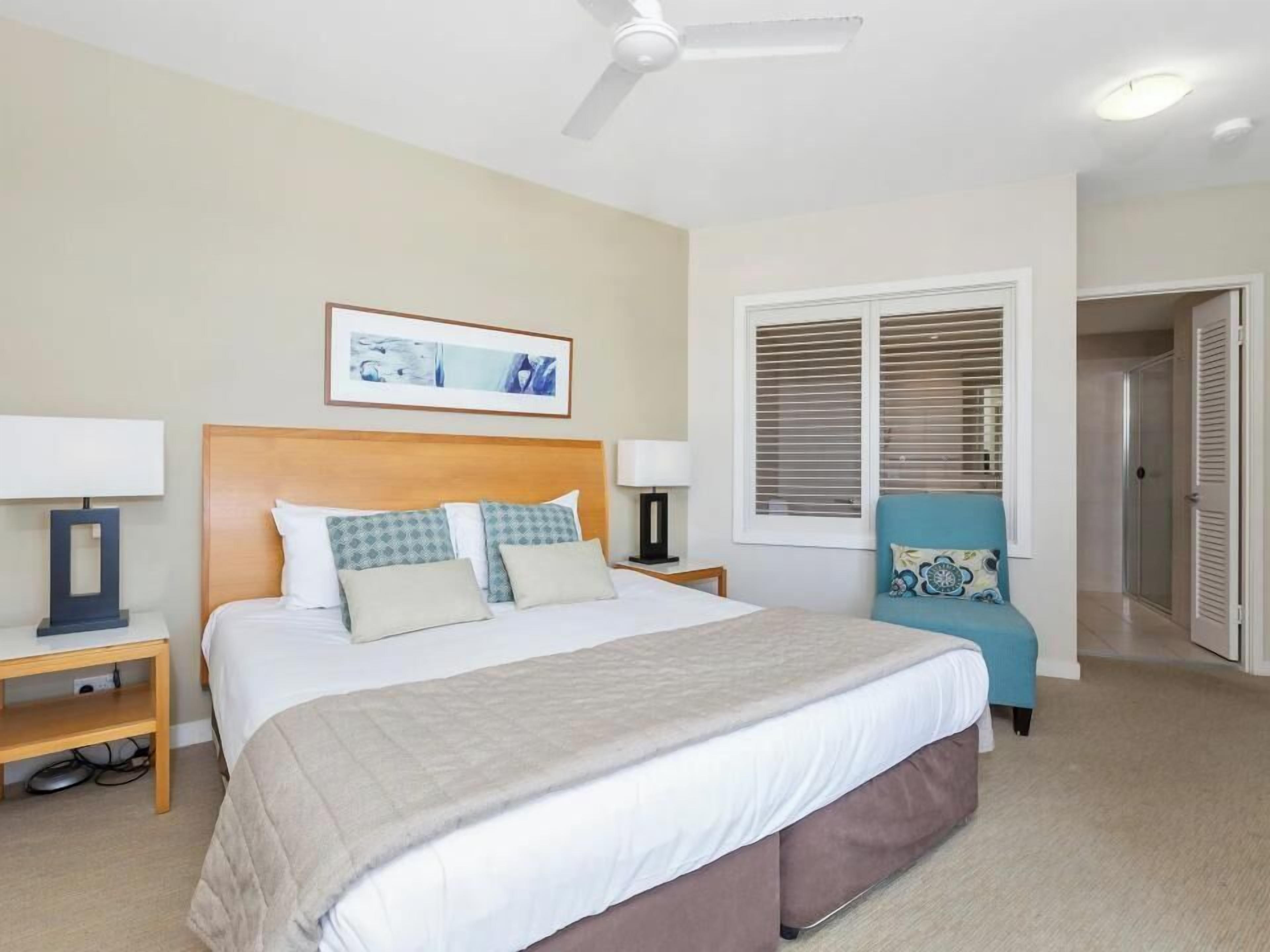 One Bedroom Spa Suite | Individually decorated, individually furnished, iron/ironing board