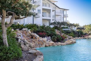 2 outdoor pools, sun loungers