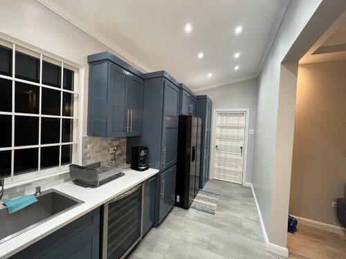 Mahogany Estate - Private Luxury Villa in Black Rock