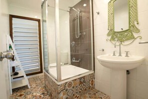 Haartrockner, Handtücher