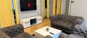 Spacious apartment-5 minutes from the city center!