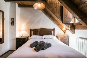 3 bedrooms, iron/ironing board, internet - Casa Nere (Salardú)