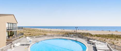 Indendørs pool, opvarmet pool