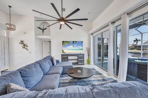 تلفزيون ذكي