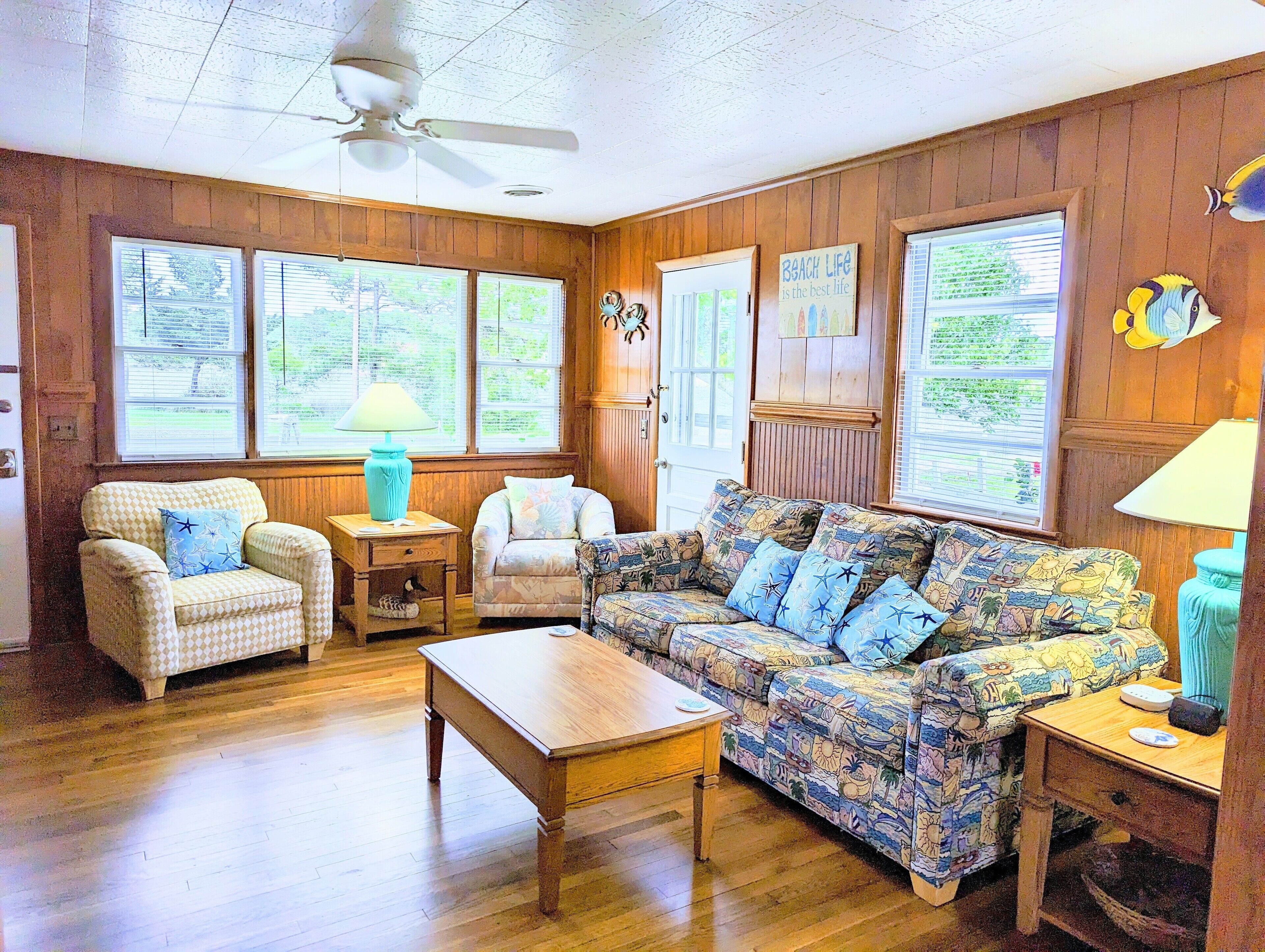 Ruby's OBX Retreat is only 1 mile from the beach and has a beautiful sound view