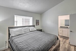 3 chambres, fer et planche à repasser, Internet gratuit, draps fournis