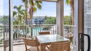 미분류 이미지, 2/399장, 버튼
