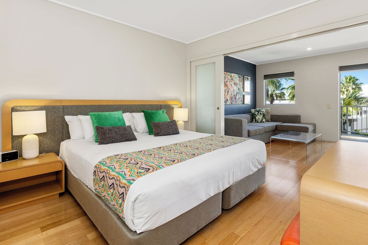 1 habitación, decoración personalizada y muebles diferentes