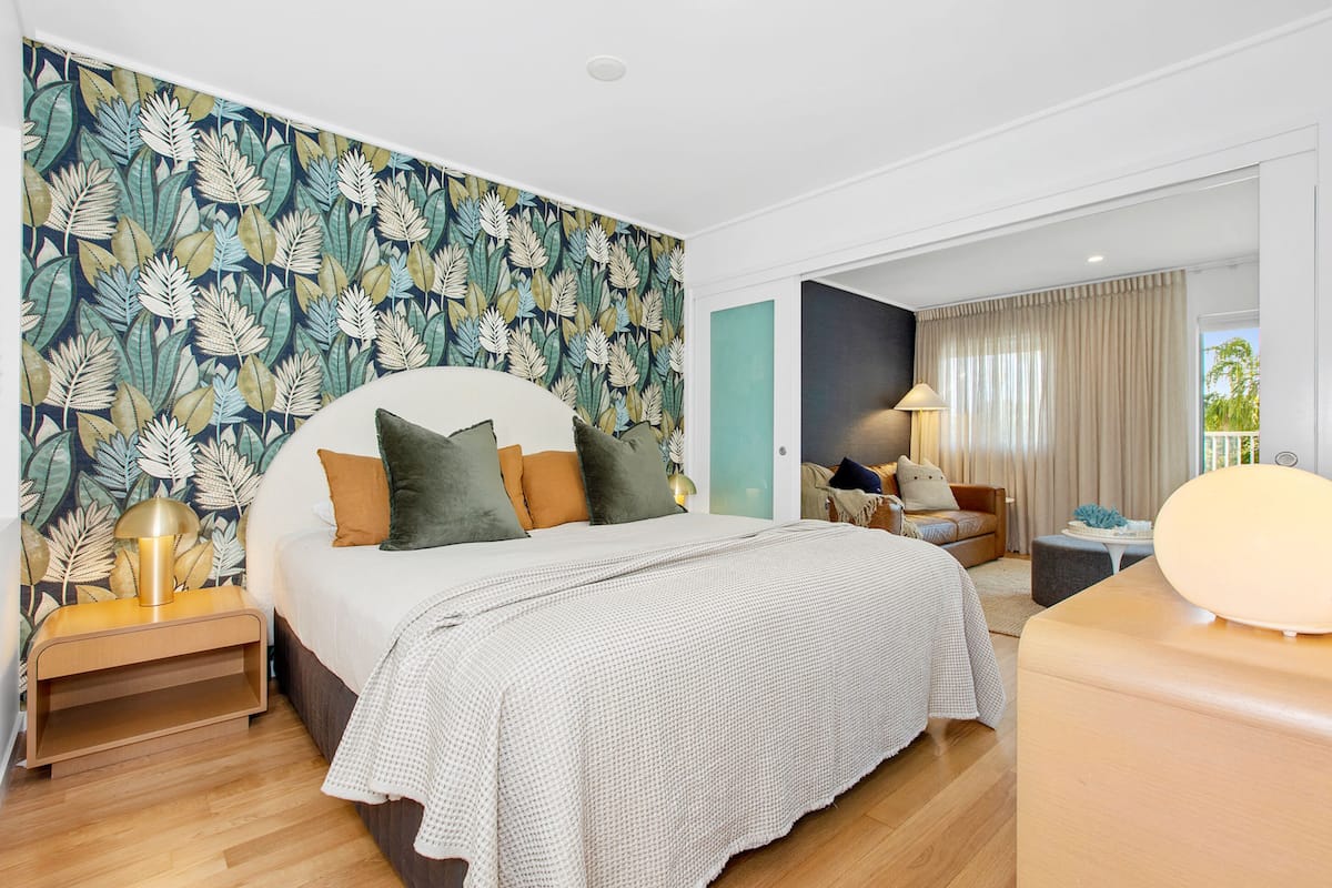 1 habitación, decoración personalizada y muebles diferentes