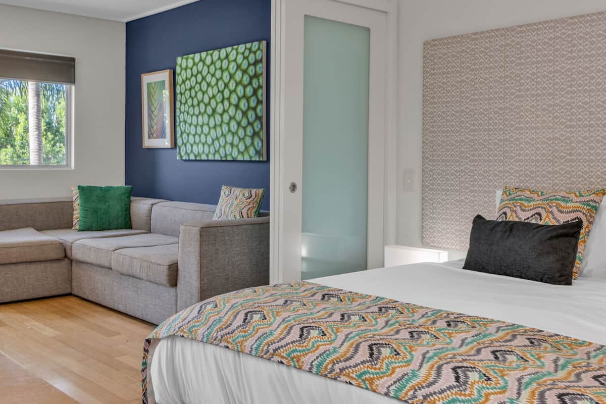1 habitación, decoración personalizada y muebles diferentes