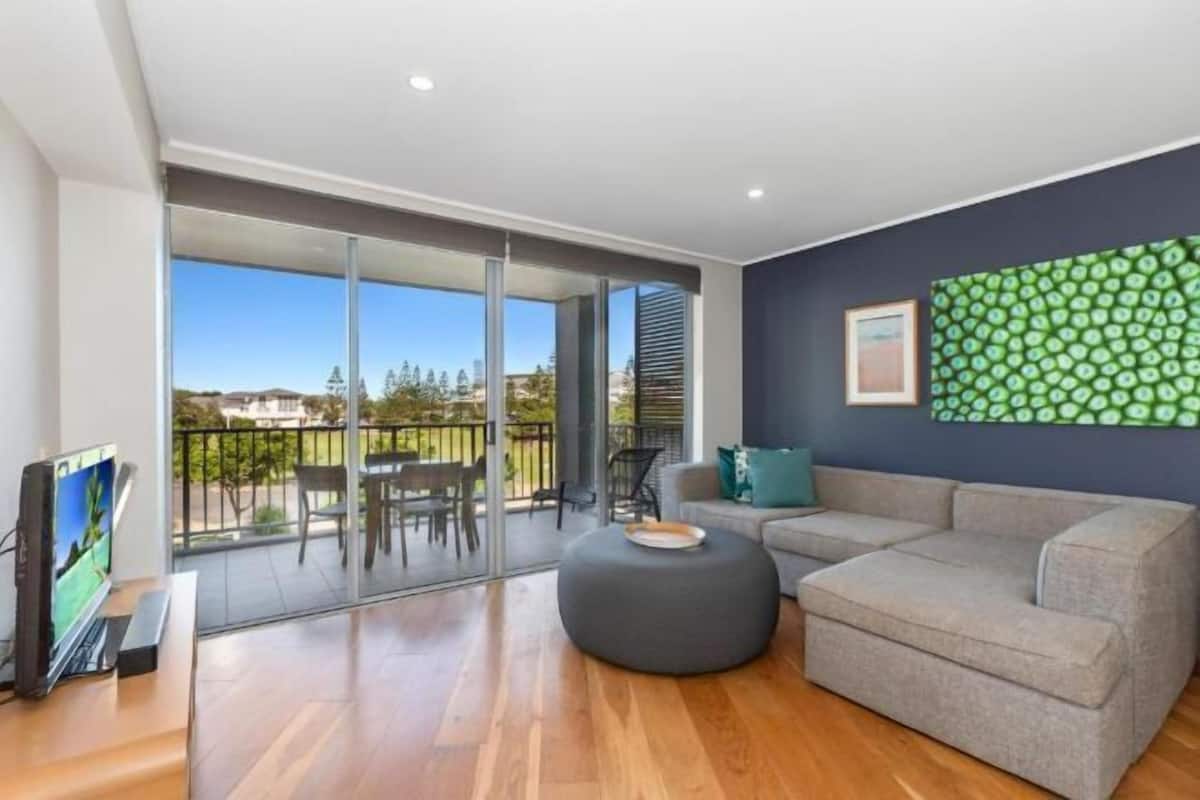 Living area | Smart TV, Netflix, streaming services