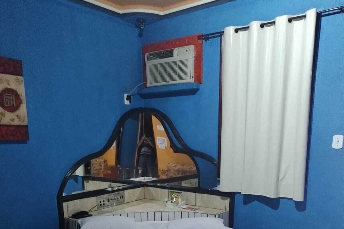 Chambre Double Standard | Minibar, espace de travail pour ordinateur portable, rideaux occultants