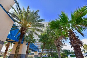 Property grounds - Crystal Towers 508 by Bender Vacation Rentals (Gulf Shores)