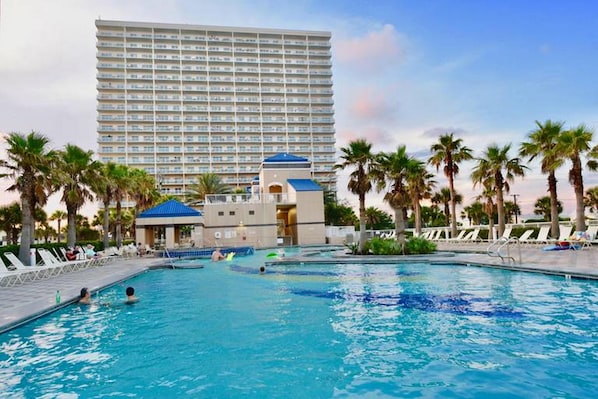 Indoor pool, outdoor pool